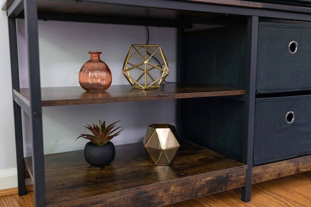 The Orange House - Only 4 Minutes from Lu in Lynchburg, Virginia