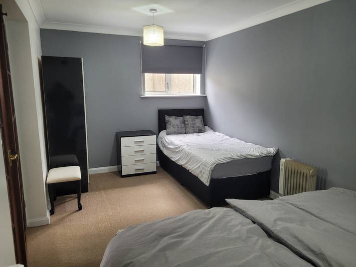 Apartamento vacacional entero, Apartamento de vacaciones para 3 personas con jardín in Luton, Chiltern Hills