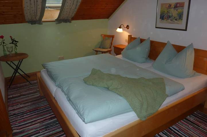 Ferienwohnung für 4 Personen, mit Garten und Balkon in Wackersberg - 3