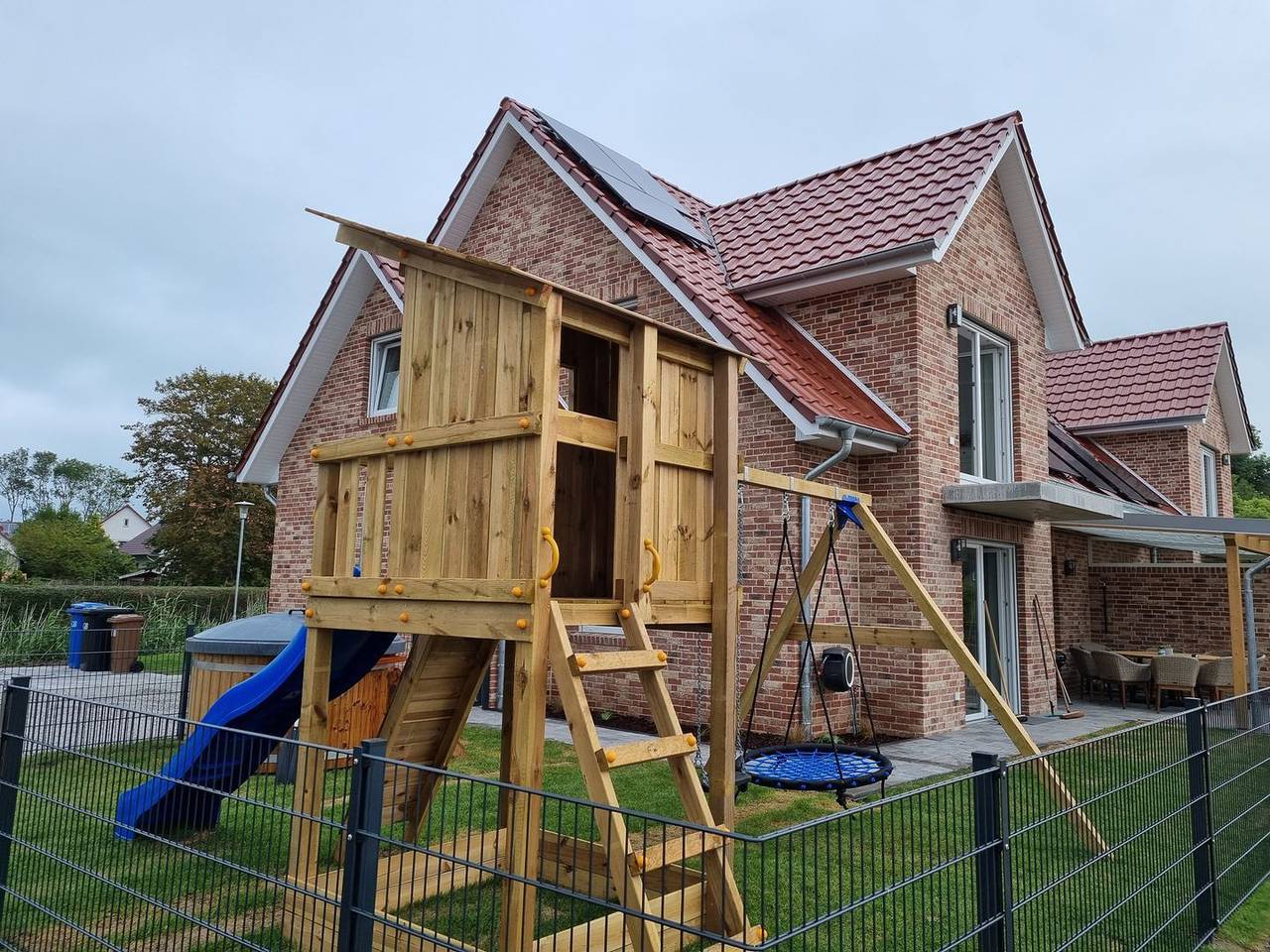 Haus Luke, Neues Ferienhaus für Familien mit Garten und Sauna in Eckwarden, Butjadingen