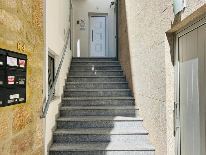 Gîte pour 5 personnes, avec terrasse et vue, animaux acceptés dans Tarouca - 2