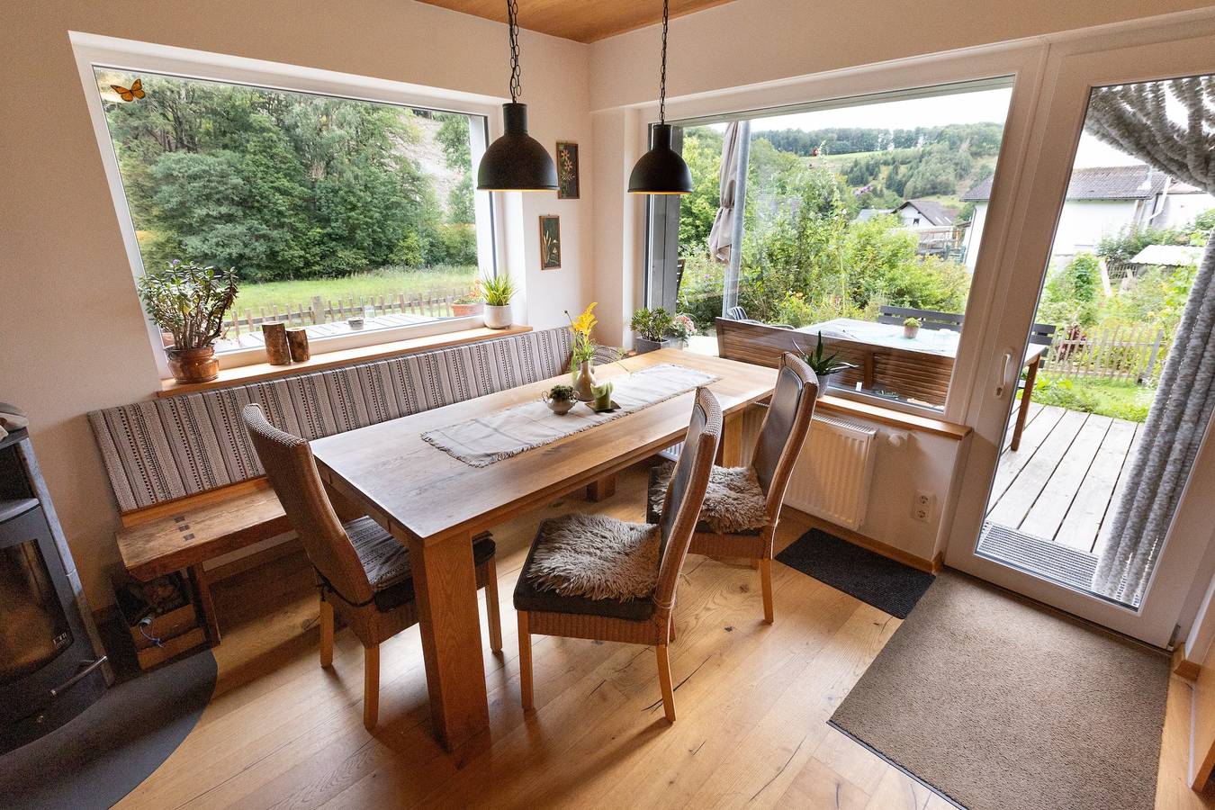 Ganze Wohnung, Ferienwohnung Am Quellental" mit privater Terrasse, privatem Garten und Wi-Fi in Meinerzhagen, Märkischer Kreis