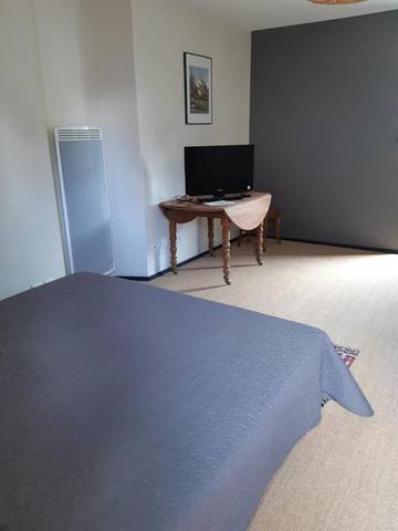 Chambre d’hôte pour 2 personnes, avec jardin et vue à Neuvy-sur-Barangeon