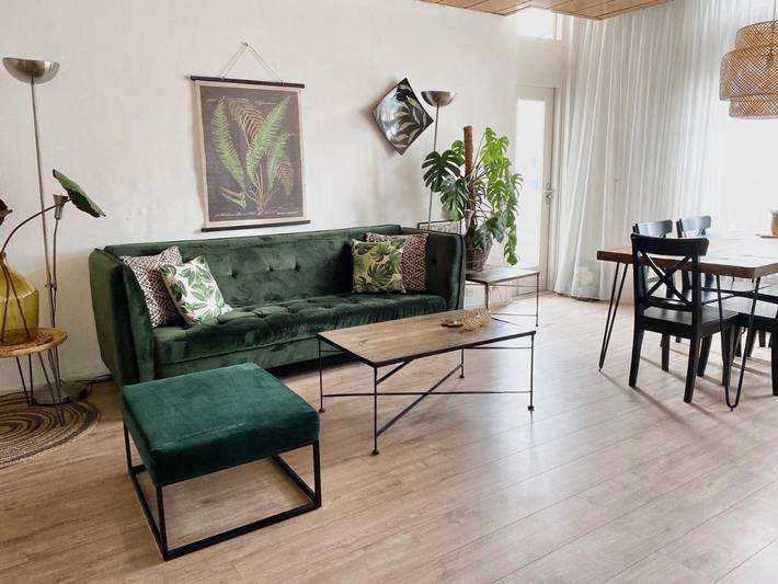 Ferienwohnung für 5 Personen, mit Balkon und Terrasse sowie Ausblick