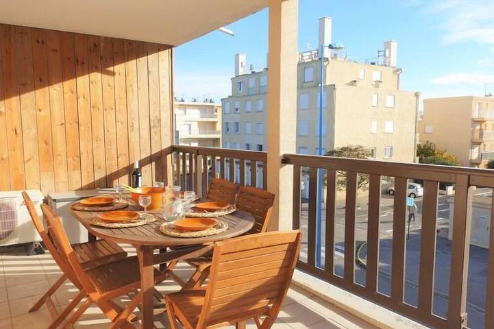 Gîte pour 5 personnes, avec piscine dans Office De Tourisme De Narbonne Plage