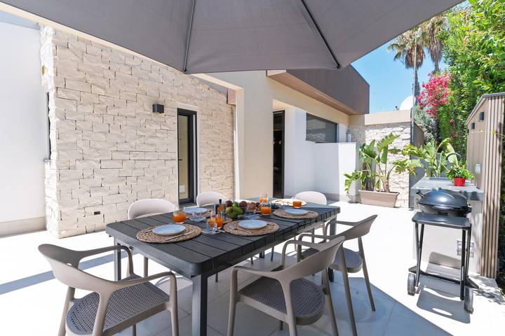 Villa für 6 Personen, mit Pool - 1