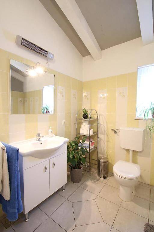 Ferienhaus für 6 Personen, mit Garten
