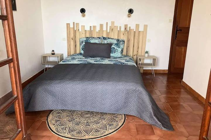 Location de vacances pour 8 personnes dans Plage Du Rayolet - 3