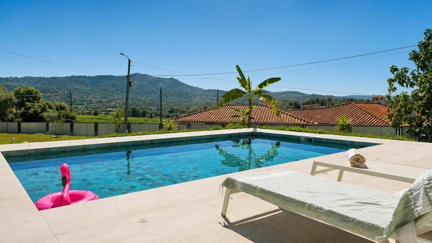 Villa para 6 pessoas, com Varanda e Terraço e ainda Jardim and Piscina em Vila Verde