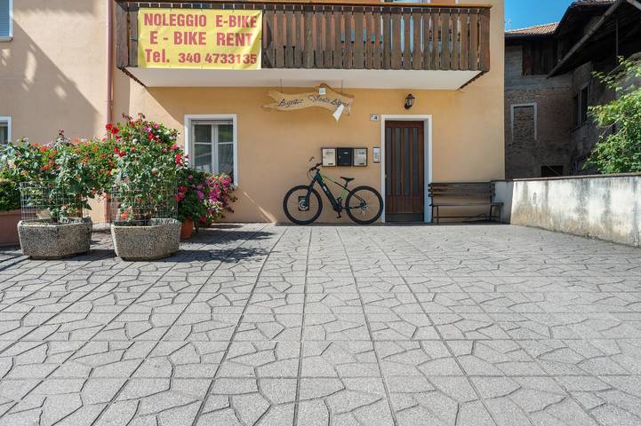 Appartamento intero, Appartamento 'Vento Alpino Piccolo' con Balcone e Wi-Fi in Coredo, Predaia