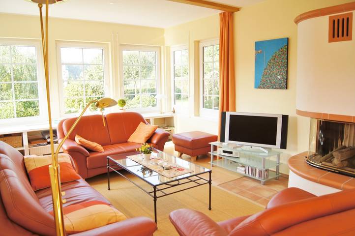 Ferienhaus für 6 Personen, mit Terrasse und Garten sowie Sauna in Kellenhusen - 2