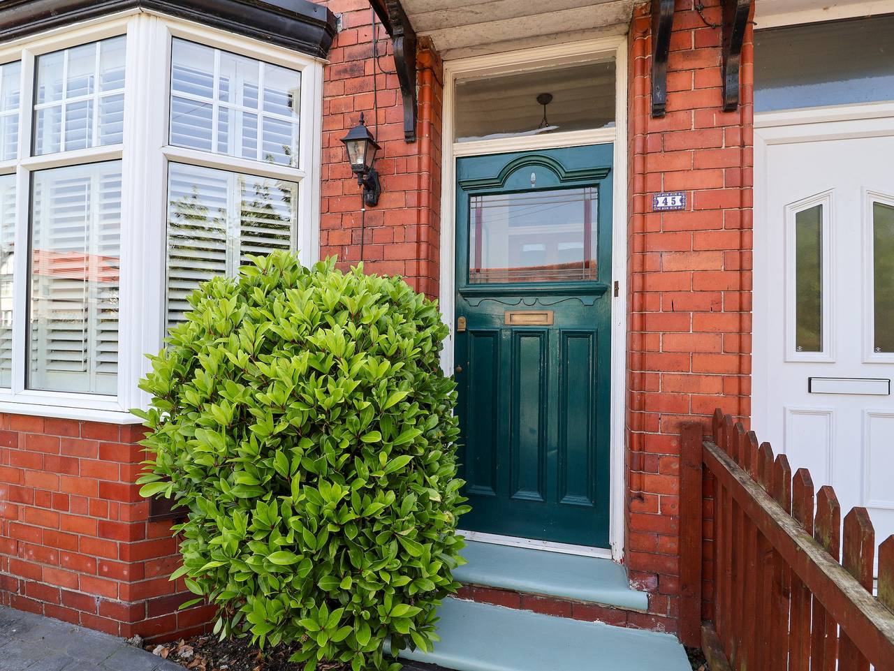 45 Brook Lane in Chester, Cheshire West and Chester
