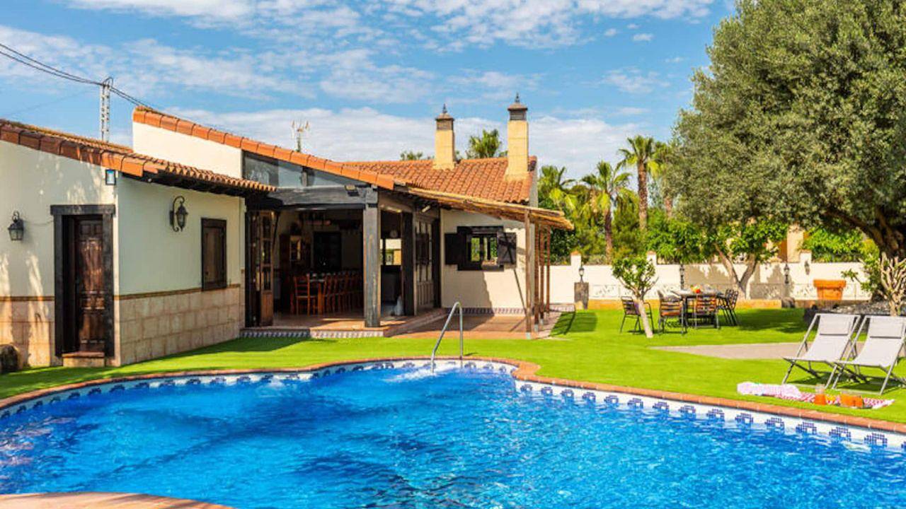 Appartement de vacances entier, Ferienwohnung für 16 Personen (500 m²) in La Erica in Catral, Province d'Alicante