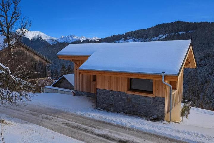 Gîte pour 5 personnes, avec vue ainsi que jardin et balcon à La Côte-d'Arbroz - 3