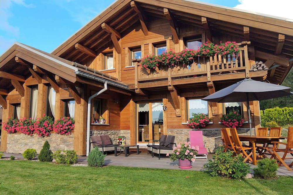 Chalet des 3 Marmottes 187m2, 8prs, tastefully decorated, outdoor sauna  in Xonrupt-Longemer, Regionaler Naturpark Belchen der Vogesen