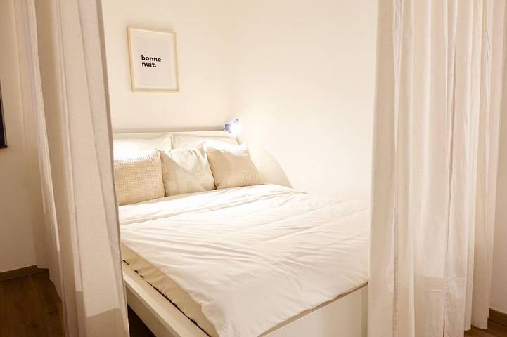 Apartamento entero, ★New★ Modern apartment | close to the city | parking space in Coblenza, Osteifel
