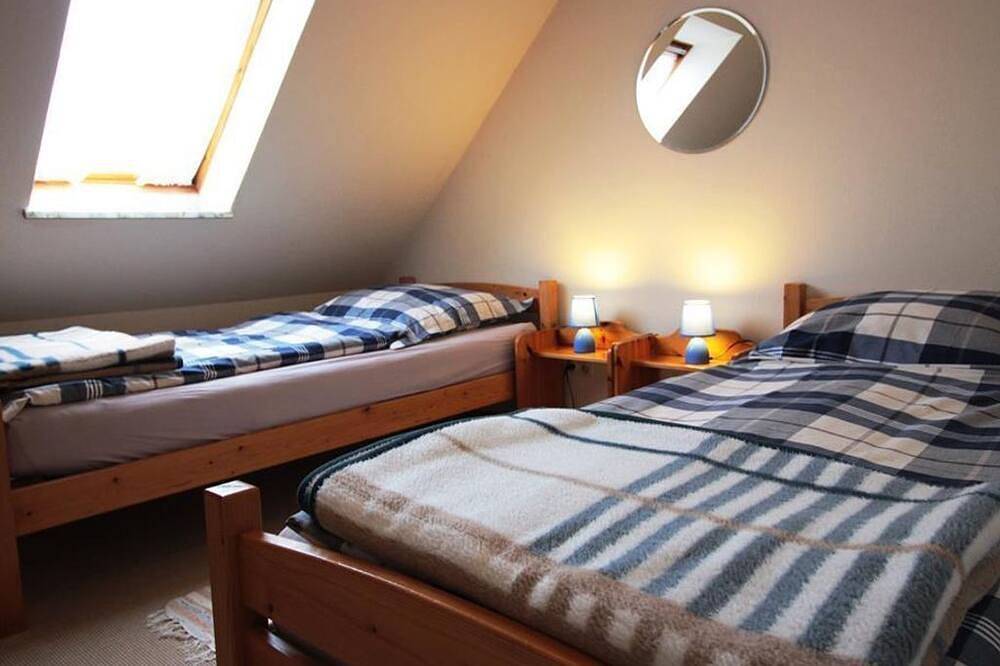 Ganze Wohnung, Ferienwohnung Leuchtturm - Ferienwohnungen Grohmann in Garding, Eiderstedt