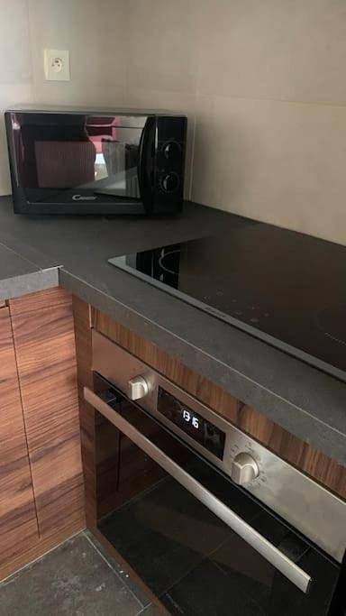 Gîte pour 4 personnes, avec jacuzzi, animaux acceptés à Tourcoing - 2