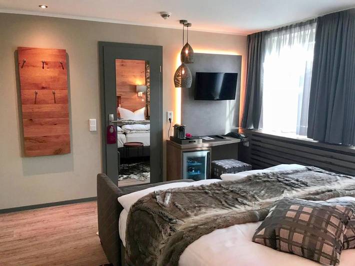 Hotel für 3 Personen, mit Whirlpool und Terrasse sowie Garten und Pool in Uslar - 3