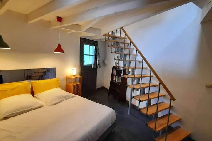 Gîte pour 5 personnes, avec terrasse et piscine ainsi que jacuzzi et jardin à Cros - 2