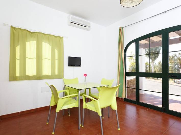 Bungalow mit Terrasse - Platz für 2 Personen in Humilladero, Málaga Provinz