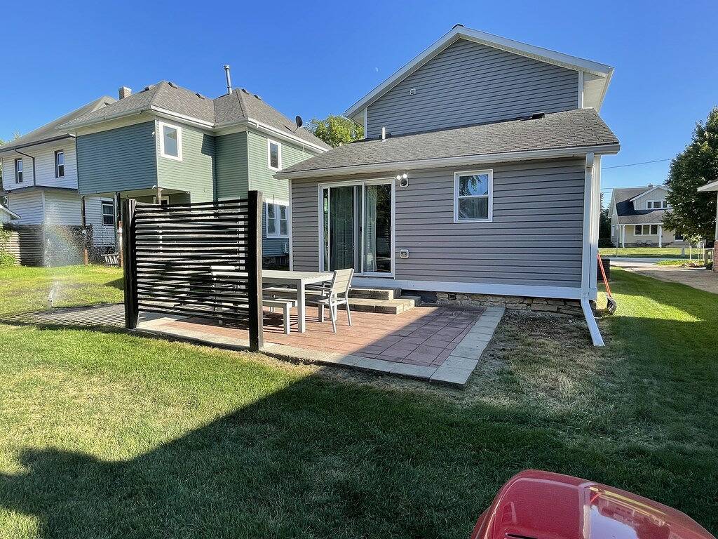 Recline and Reset - Main Floor Bed/Bath w/lift chair, Edge of Mayo Campus in Rochester (MN), Olmsted County