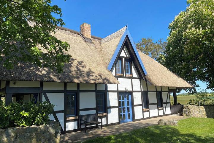 Ferienhaus für 7 Personen, mit Terrasse und Garten sowie Sauna, mit Haustier in Dargen