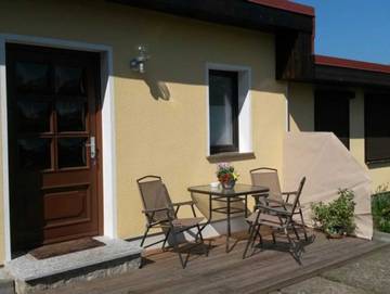 Ferienwohnung für 2 Personen, mit Terrasse und Garten in Lubmin