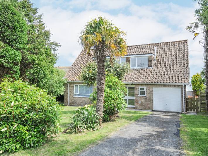 Cottage for 8 people, with garden in St Austell