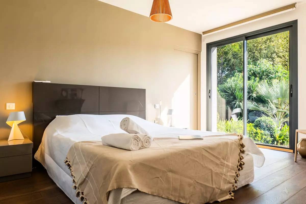 Häuser & Villen für 7 Personen in Biot, Cannes und Umgebung
