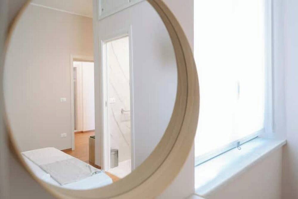 Appartamento intero, Calabreeze. Modern apartment with city center view in Villa San Giovanni, Provincia di Reggio Calabria