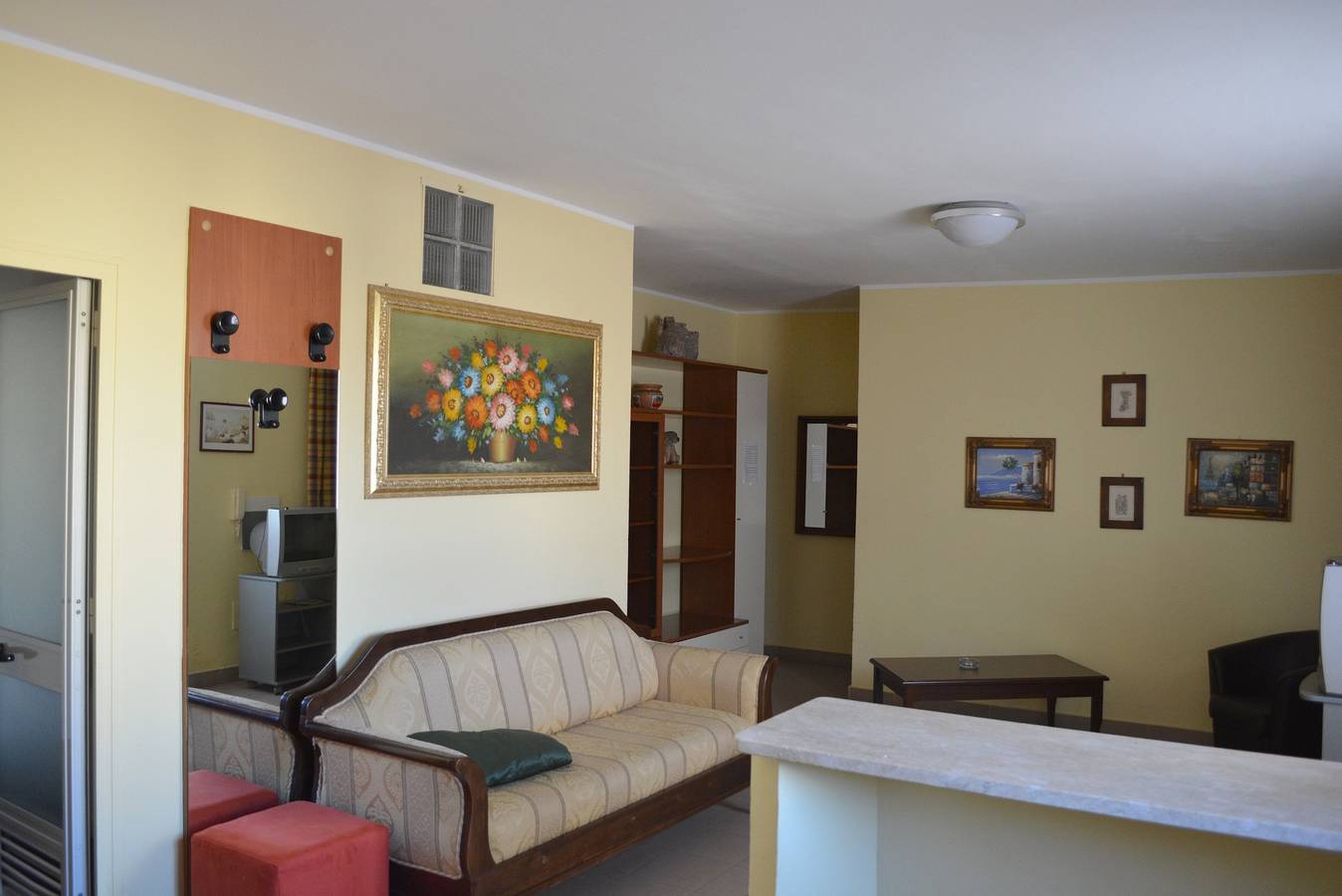 Apartamento entero, Apartamento encantador en Reggio Calabria, 40 m², terraza in Regio de Calabria, Costa Tirrénica Calabria