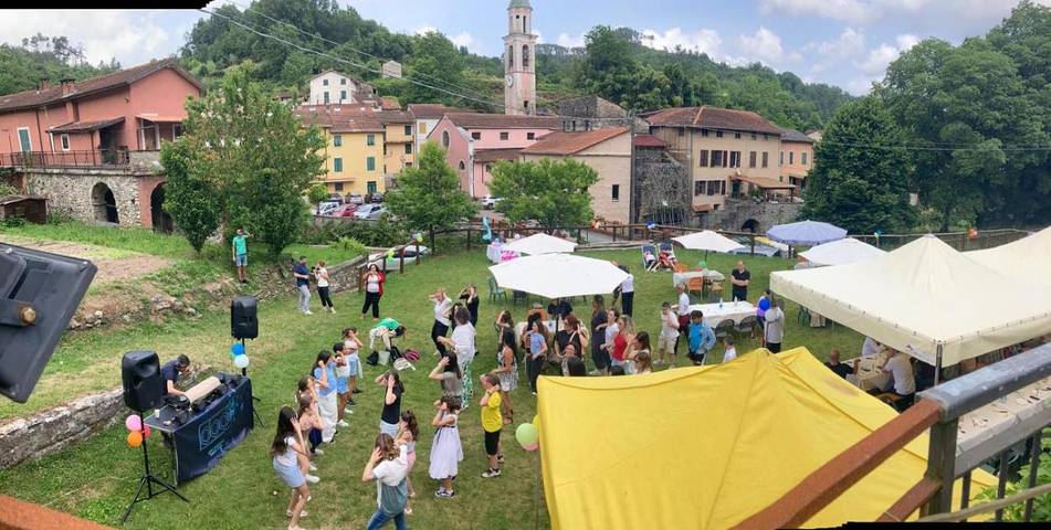Location de vacances pour 2 personnes, avec jardin ainsi que terrasse et vue, animaux acceptés à Pignone - 4