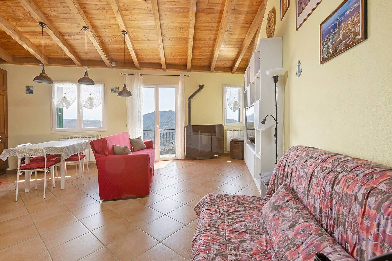 Appartamento intero, Appartamento 'La Casetta Di Dany - Casarza Ligure' con Vista Montagna, Wi-Fi e Aria Condizionata in Casarza Ligure, Riviera di Levante