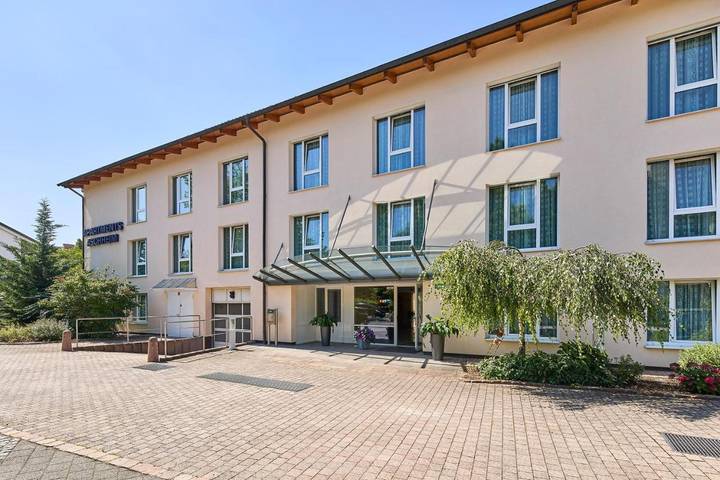 Ferienhaus für 2 Personen, mit Terrasse und Garten sowie Ausblick in Aschheim