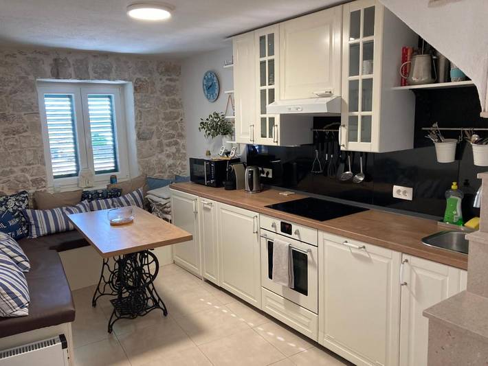 BnB für 2 Personen, mit Ausblick und Terrasse in Split