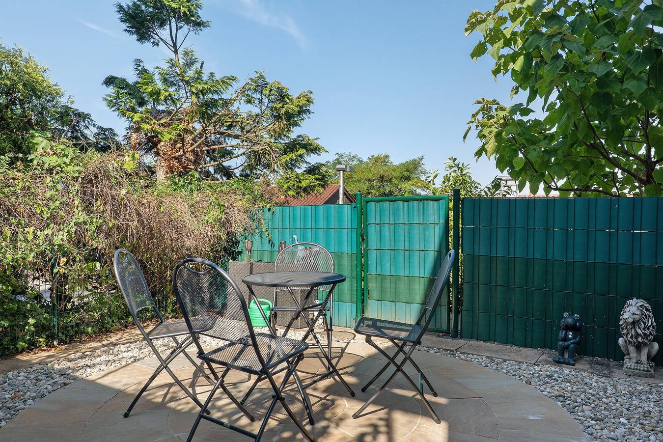 Ganze Wohnung, Apartment „Bei den 2 Flüssen“ mit privatem Garten und Wlan in Remseck am Neckar, Landkreis Ludwigsburg