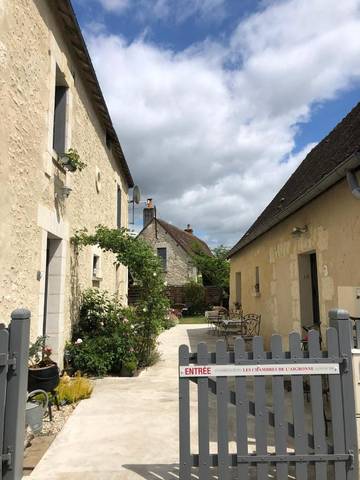 Chambre d’hôte pour 2 personnes, avec jardin et vue, animaux acceptés à Le Petit-Pressigny
