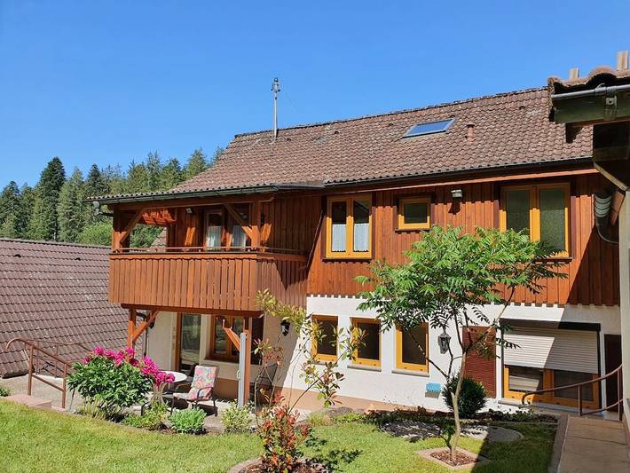 Ferienhaus für 5 Personen, mit Balkon und Garten, mit Haustier