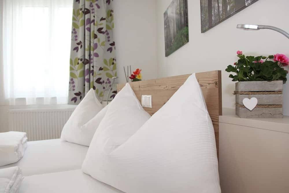 Klassik Doppelzimmer, Dusche, Wc - Pension Raabtal in Südoststeiermark, Feldbach