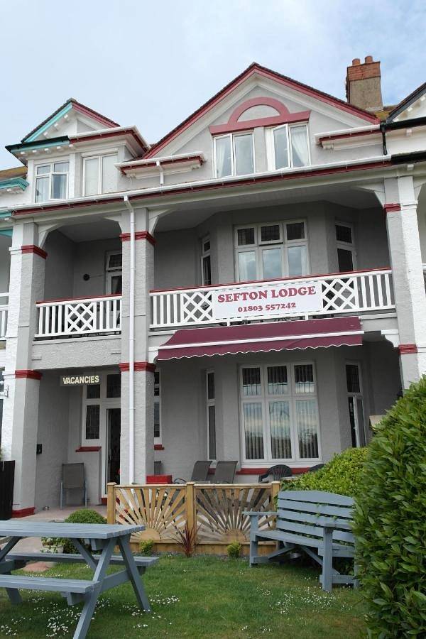 Bed and breakfast for 2 people, with Terrace and Garden in Paignton
