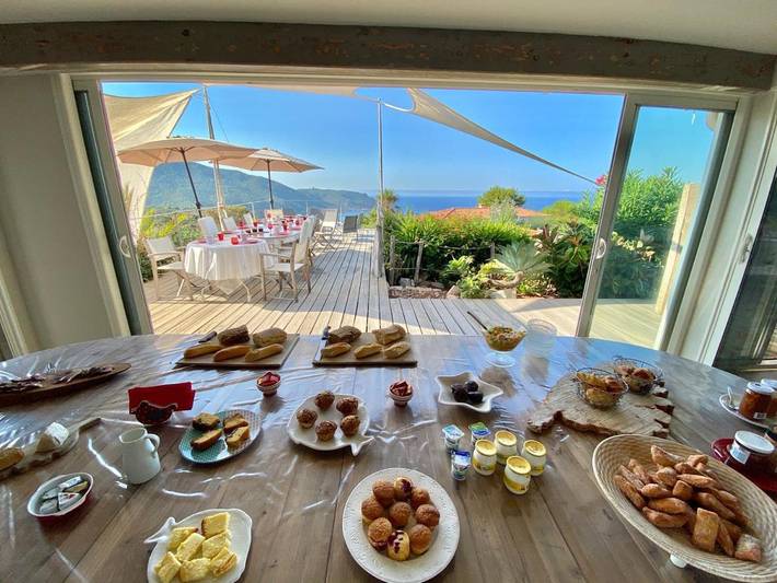 Chambre d’hôte pour 4 personnes, avec jardin ainsi que jacuzzi et piscine en Corse-du-Sud - 4