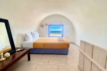 Apartment for 4 People in Firostefani, Thera, Photo 4