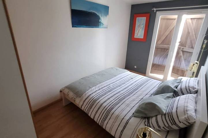 Gîte pour 6 personnes, avec terrasse dans Plage des Estagnots - 3