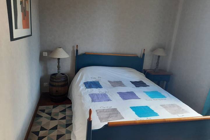 Location de vacances pour 8 personnes, avec piscine ainsi que jardin et balcon, animaux acceptés dans Largentière - 2