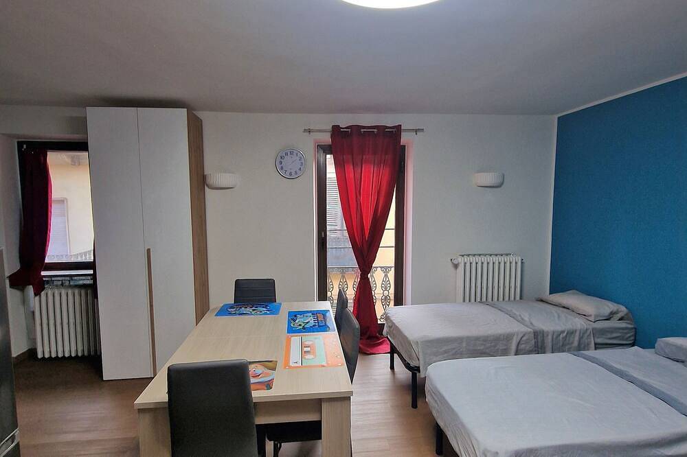 Apartamento entero, Elegant In The Historic Center Of Monferrato in Casale Monferrato (Town), Casale Monferrato