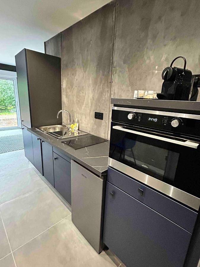 Gîte pour 2 personnes, avec vue et terrasse à Les Attaques - 3