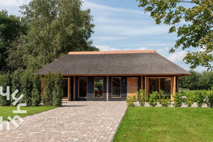 Lodge voor 2 personen, met Terras en Tuin in Overijssel