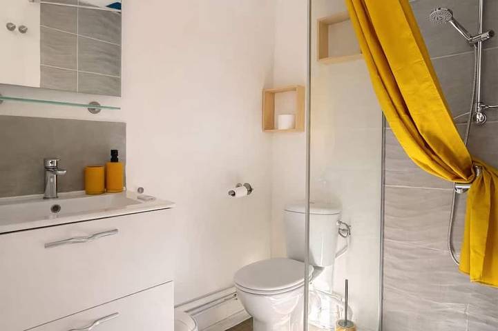 Gîte pour 4 personnes, avec Terrasse et Piscine à Saint-Paul-le-Jeune - 4
