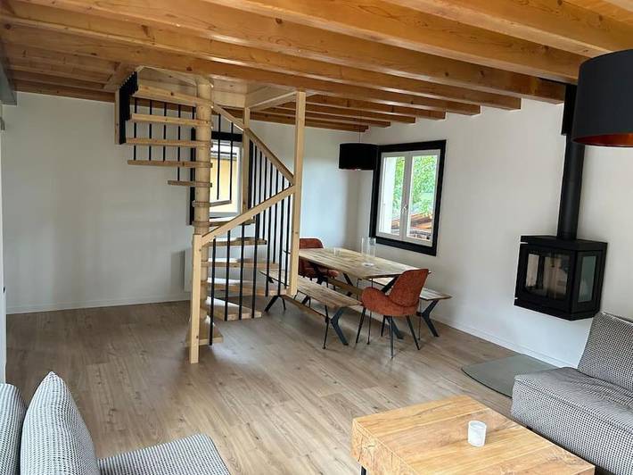 Location de vacances pour 8 personnes, avec jardin ainsi que terrasse et vue à Vacheresse - 2